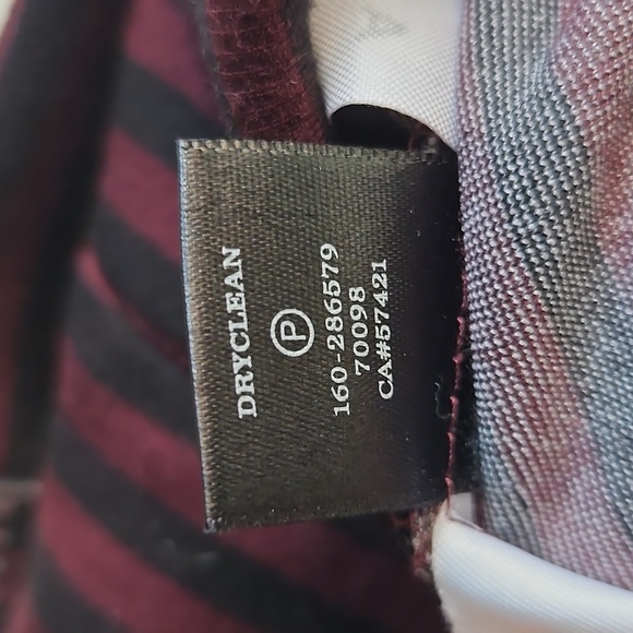 Loft Striped Pencil Skirt in Women's 8 - Picture 15 of 15